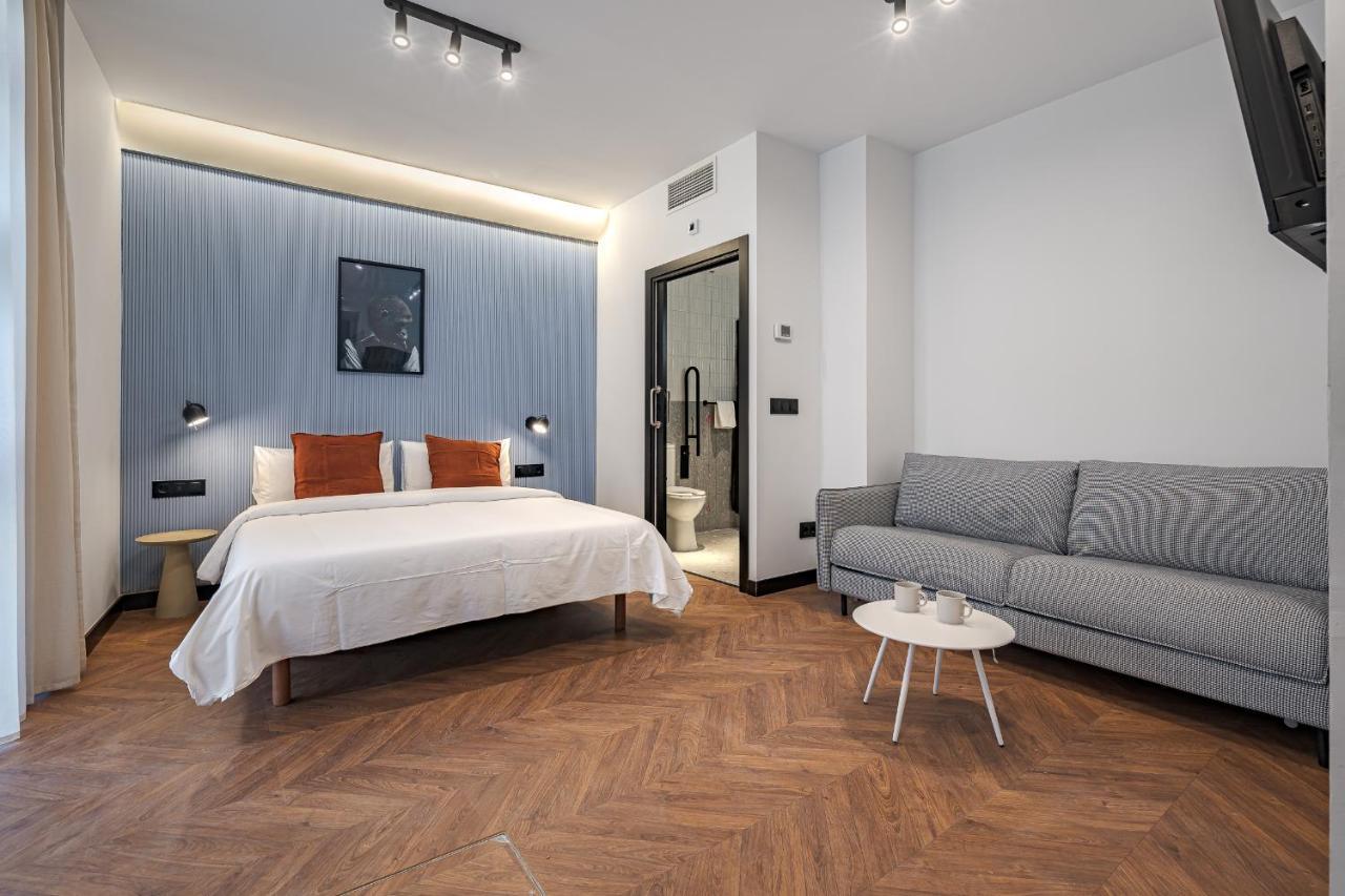 Style Suites By Olala Homes มาดริด ภายนอก รูปภาพ