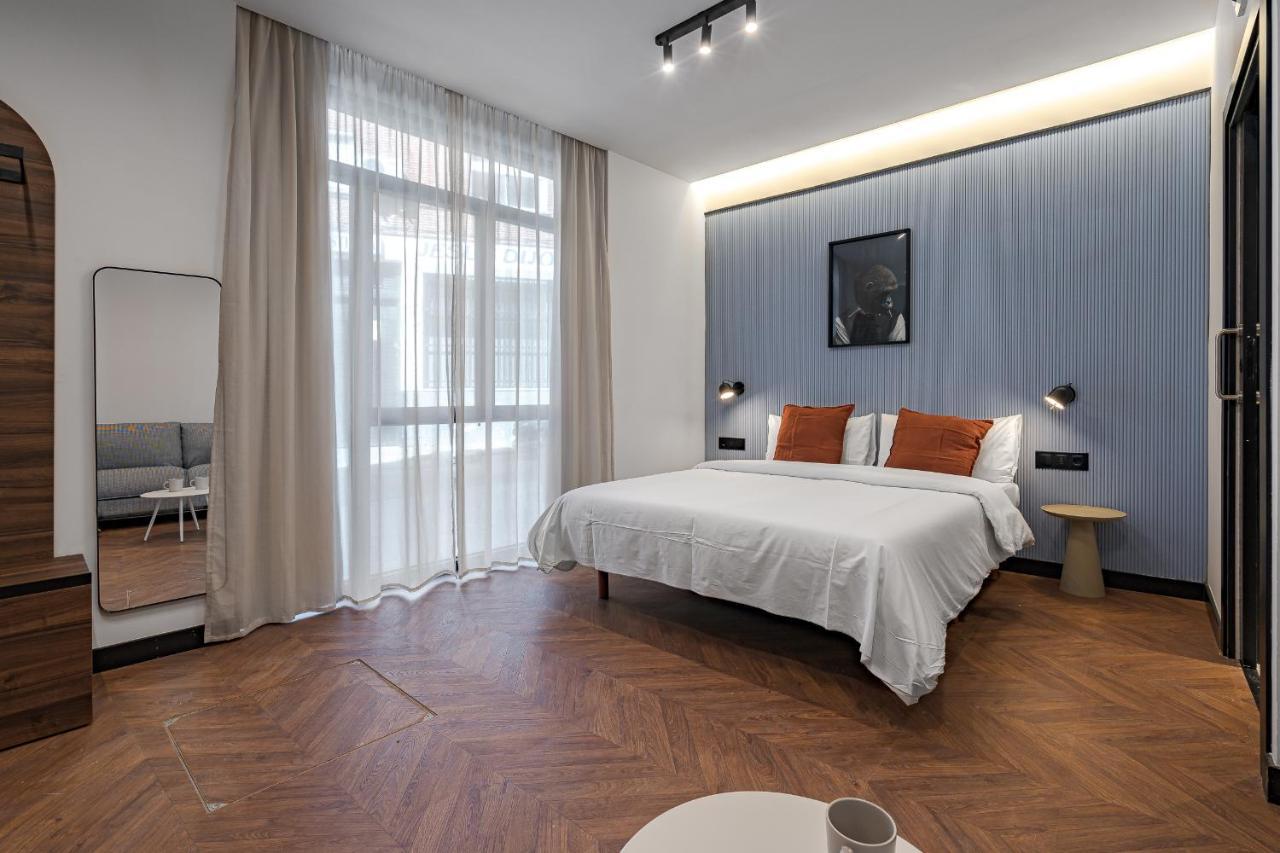 Style Suites By Olala Homes มาดริด ภายนอก รูปภาพ